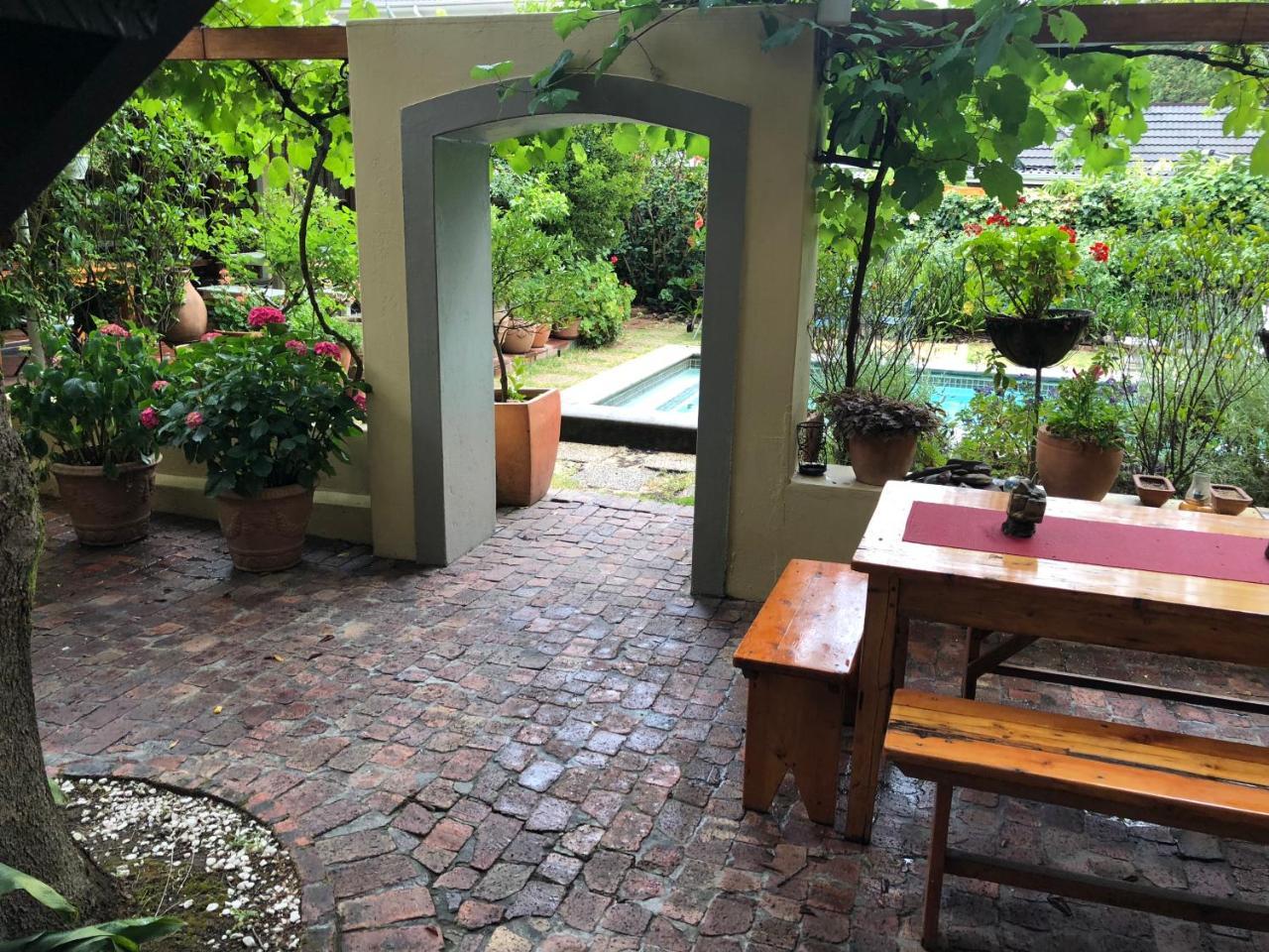 10 Alexander B&B Στέλενμπος Εξωτερικό φωτογραφία