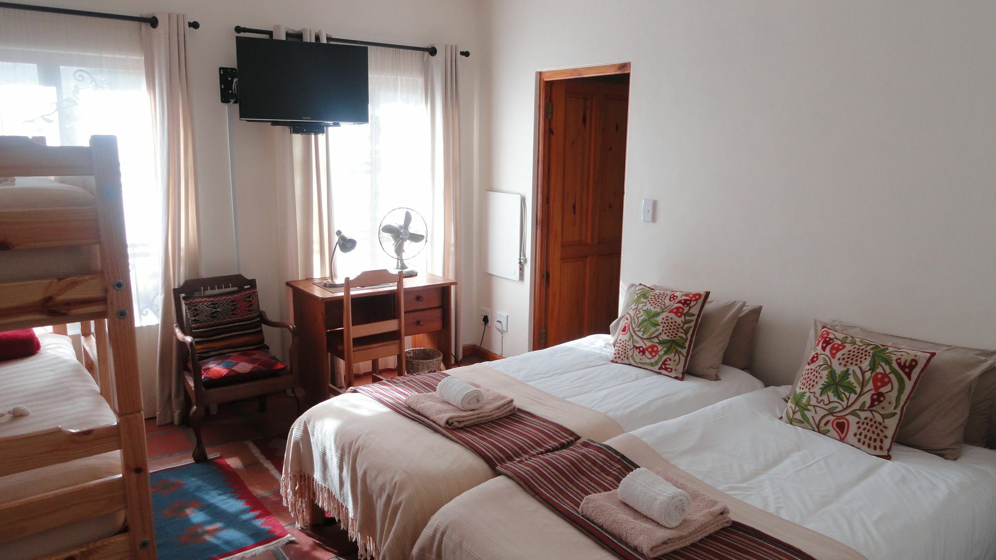 10 Alexander B&B Στέλενμπος Εξωτερικό φωτογραφία